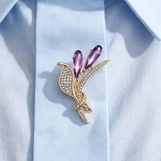 Metal Brooch Pin Ear of Wheat with Rhinestone, Faux Purple Crystal Suit Lapel Pin, Dainty Jewelry for Coats Sweaters Scarves Decorative