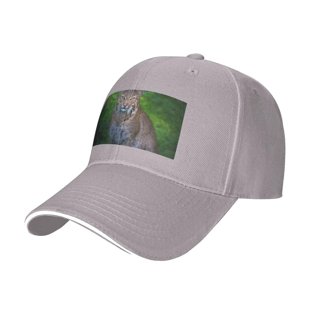 Fashion Portrait of a FeUnisex Bobcat Curved Brim Baseball Cap Photo Shooting Brand Cap