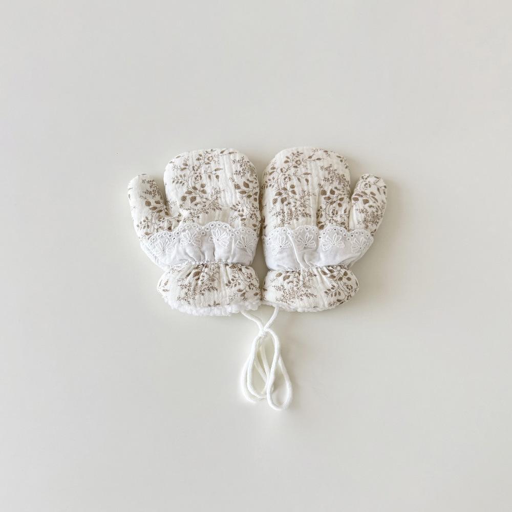Fashion Baby Mittens Cute Floral Print Lace Winter Mittens for Girl Warm Plush Lined Thermal Toddler Kids Mittens