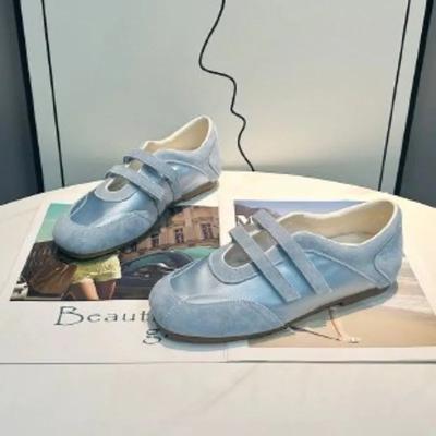 Мода 2025 Новая горячая распродажа Полые женские вулканизированные туфли Уличные прогулочные Кроссовки на мягкой подошве Универсальная удобная женская повседневная обувь