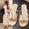 Женские летние пляжные сандалии на плоской подошве, французский сказочный стиль, маленькие прохладные тапочки, новинка 2025 года, с бантом