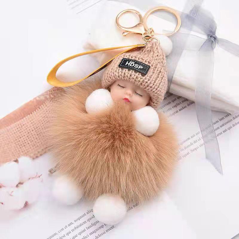 Брелок-подвеска в виде куклы из натурального меха лисы для сумок и аксессуаров