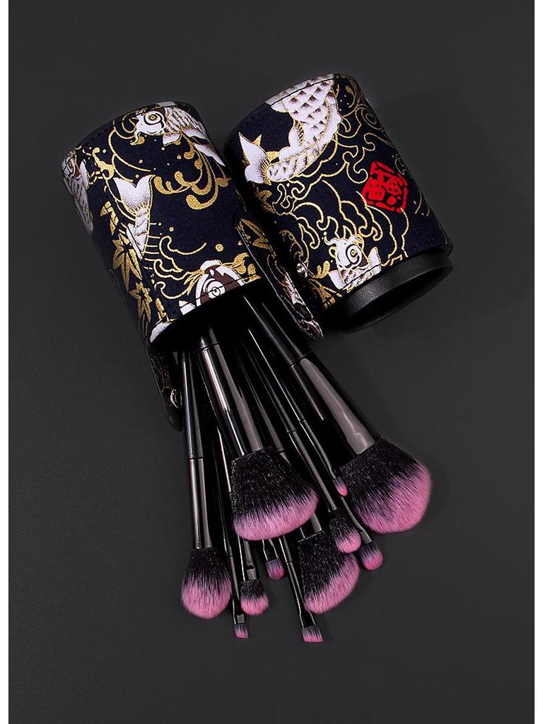 Набор из 12 кистей для макияжа с мягким ворсом: Включает пудру, тени для век и кисти для губ