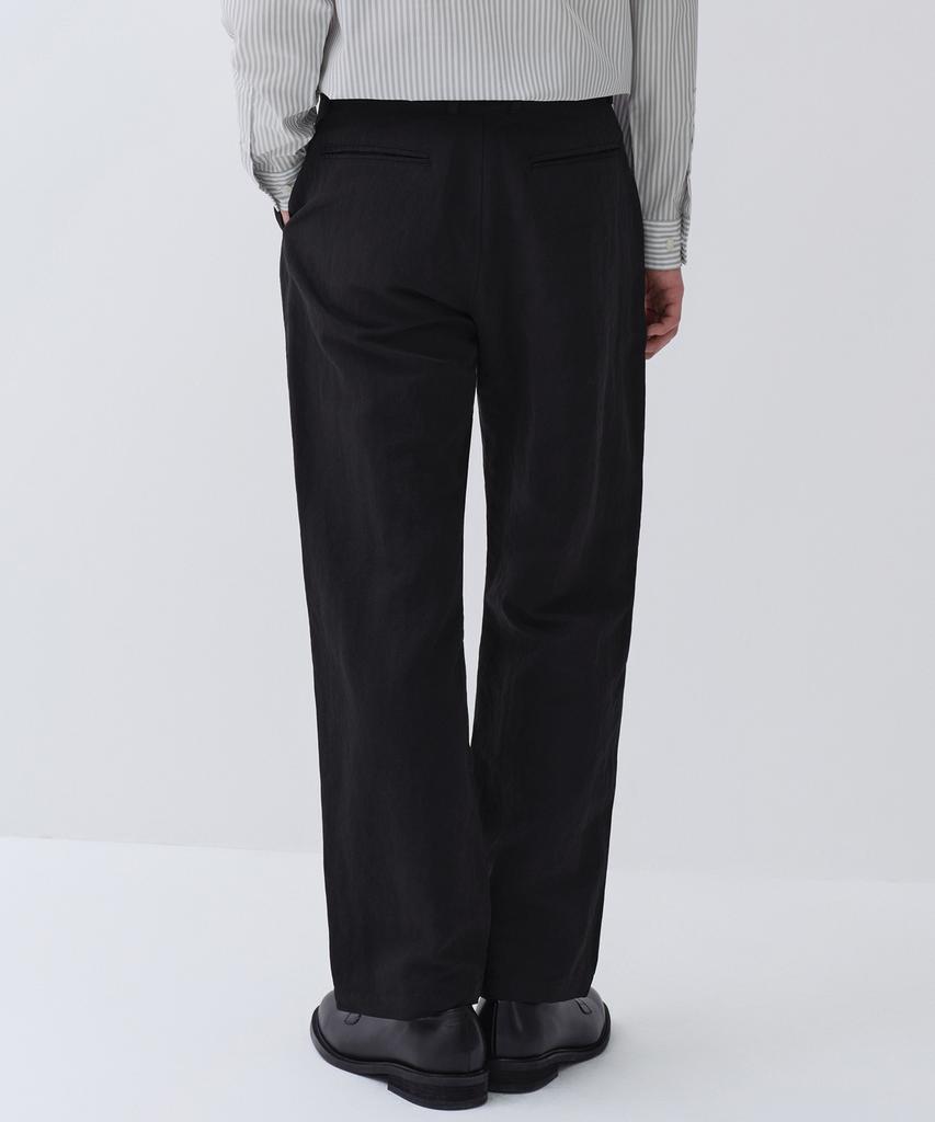 MUSINSA STANDARD [City Workers] Tapered Karmor Pants [Black]