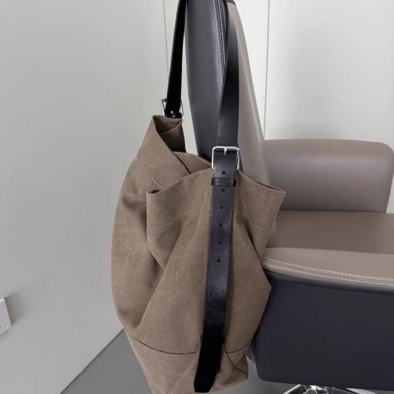 Large-capacity Laid-back Single-shoulder Crossbody Commuter Bag Casual Large Bag