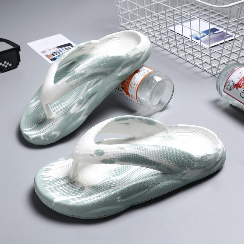 Flip Flops Men Soft Bottom Non-Slip Wear-Resistant Indoor Slippers Women Summer Men Slippers Fashion Outdoor Couple Slippers