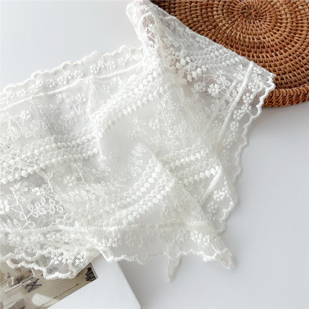 Cotton Linen Lace Triangular Scarf For Women In Spring Autumn And Summer Small Floral Small Scarf Headband Decoration Thin Style Wrapped Silk Scarf