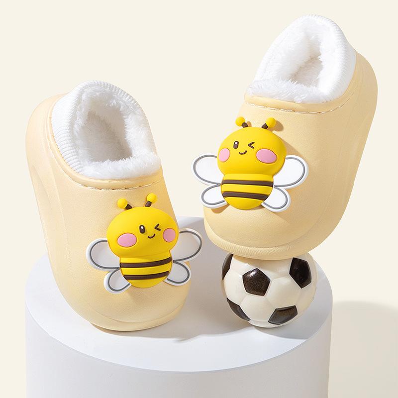 Winter Children's Cotton Shoes with Plush Insulation Cartoon Cotton Slippers for Boys and Girls, Cute Waterproof Fluffy Slippers