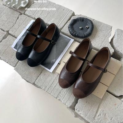 2025 зима новая круглая голова замша мягкая подошва мягкая подошва универсальный Дуду крест слово с балетными для通勤 женская обувь