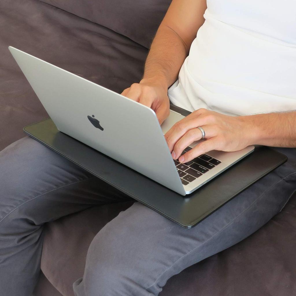 Подушка для ноутбука RadiArmor для защиты от электромагнитного излучения блокирует более 99% электромагнитных волн (черный)