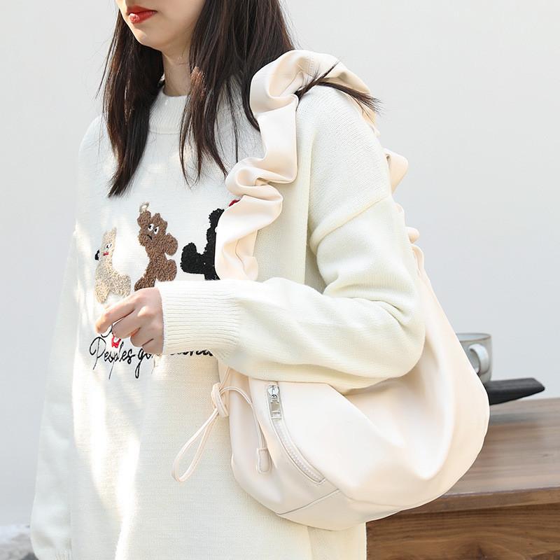 IELGY Korean Version of Casual Soft Leather Dumpling Bag, Fashionable Pleated Shoulder Armpit Bag, Retro Drawstring Messenger Women's Bag