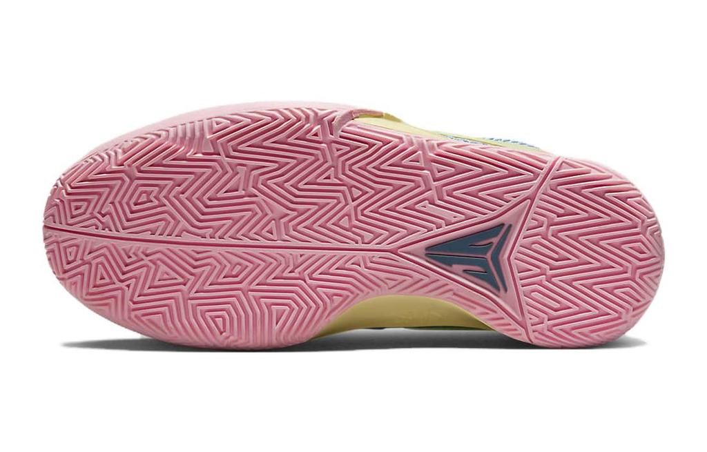 Nike Да 1 День Один GS DX2294-400