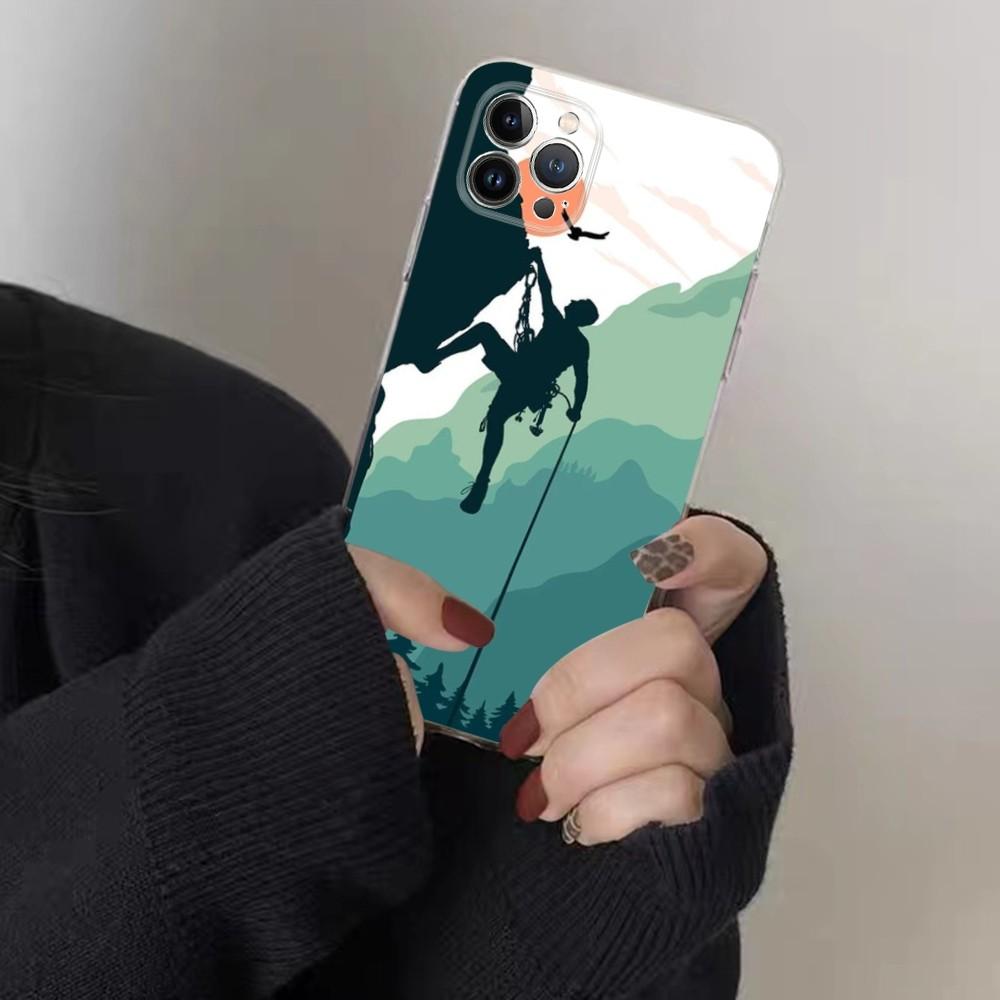 Climbing Mountain Phone Case For IPhone 16 15 8 7 6 6S Plus X SE XR XS 14 11 12 13 Mini Pro Max Mobile Case