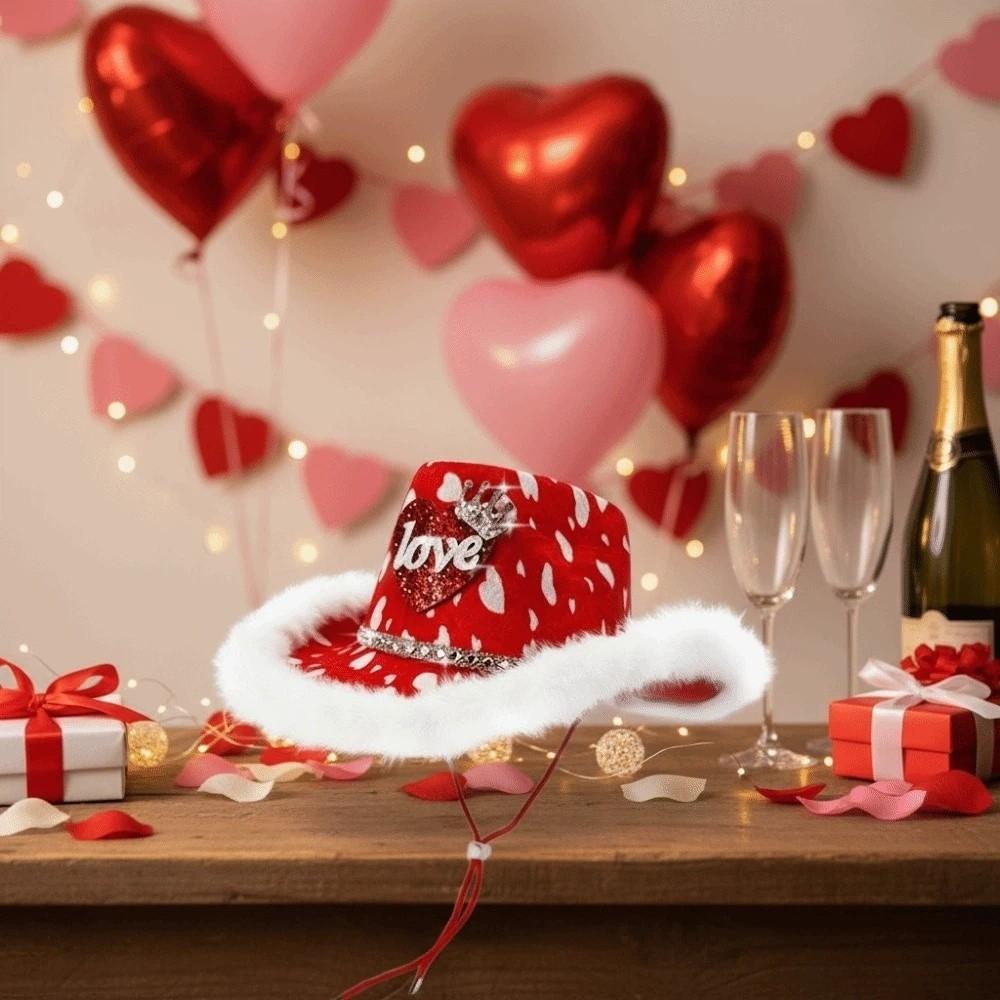 Широкополая Красная Шляпа Ковбоя с Сердечком Теплая Шапка для Вечеринки на День Святого Валентина Крутая Шляпа Ковбойши Топ-Шляпа для Модного Показа