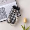 Stylish Bling Houndstooth Camellia Preal Bracelet Chain Phone Case For Samsung Galaxy Z Flip 4 Zflip 3 5g Flip3 Shockproof Cover