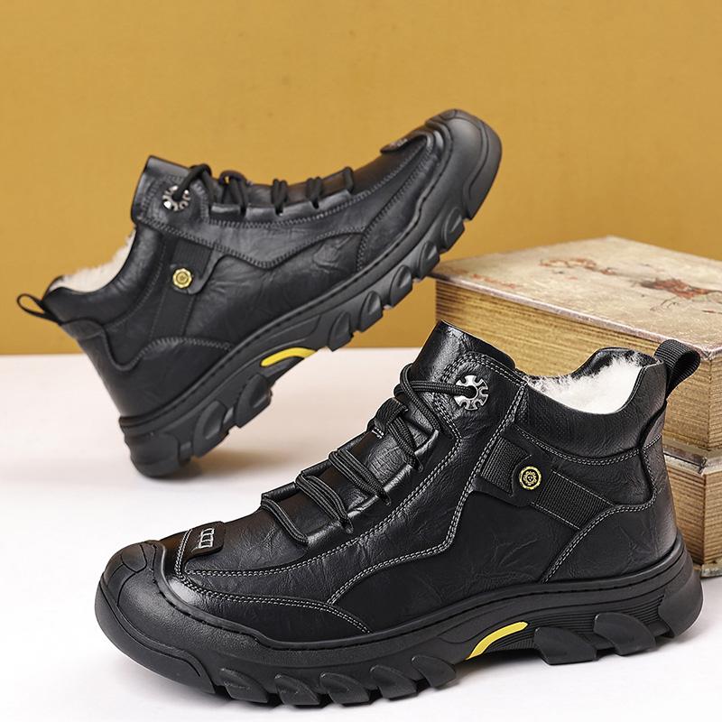 2024 Новые модные мужские зимние короткие плюшевые прогулочные туфли повседневные кожаные высокие модельные ботинки дизайнерские роскошные ботинки ручной работы на плоской подошве