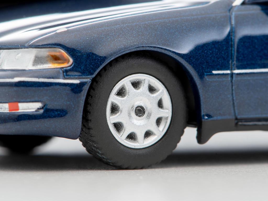 TOMYTEC Tomica Limited Vintage Neo Toyota Mark II Grande 1998 Finished Product 332749 1/64 LV-N311d 2.5 Model, Navy,