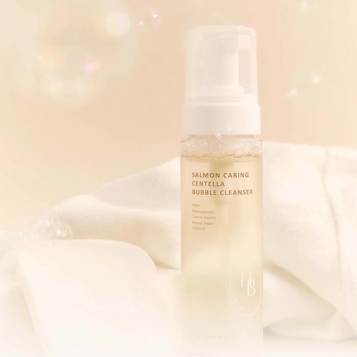 HEVE BLUE Очищающее пенящееся средство с центеллой и лососем 200 мл