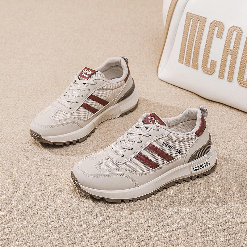 Кроссовки женские новые универсальные на мягкой подошве повседневные беговые дышащие простой текстуры трендовые легкие женские туфли