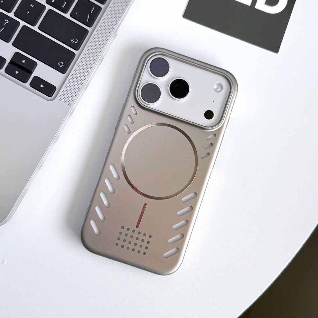 Pioneer теплоотводящий магнитный полый чехол для iPhone 17 Pro с металлической краской Apple 16 противоударный защитный чехол