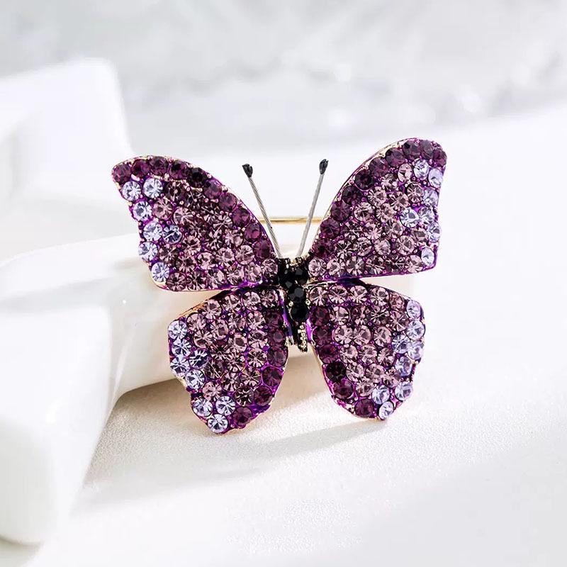 Classic Jewelry Butterfly Brooches Vintage Pins Rhinestone Delicate Brooches for Women Bridal Gift Dress Accessories Elegant Pin