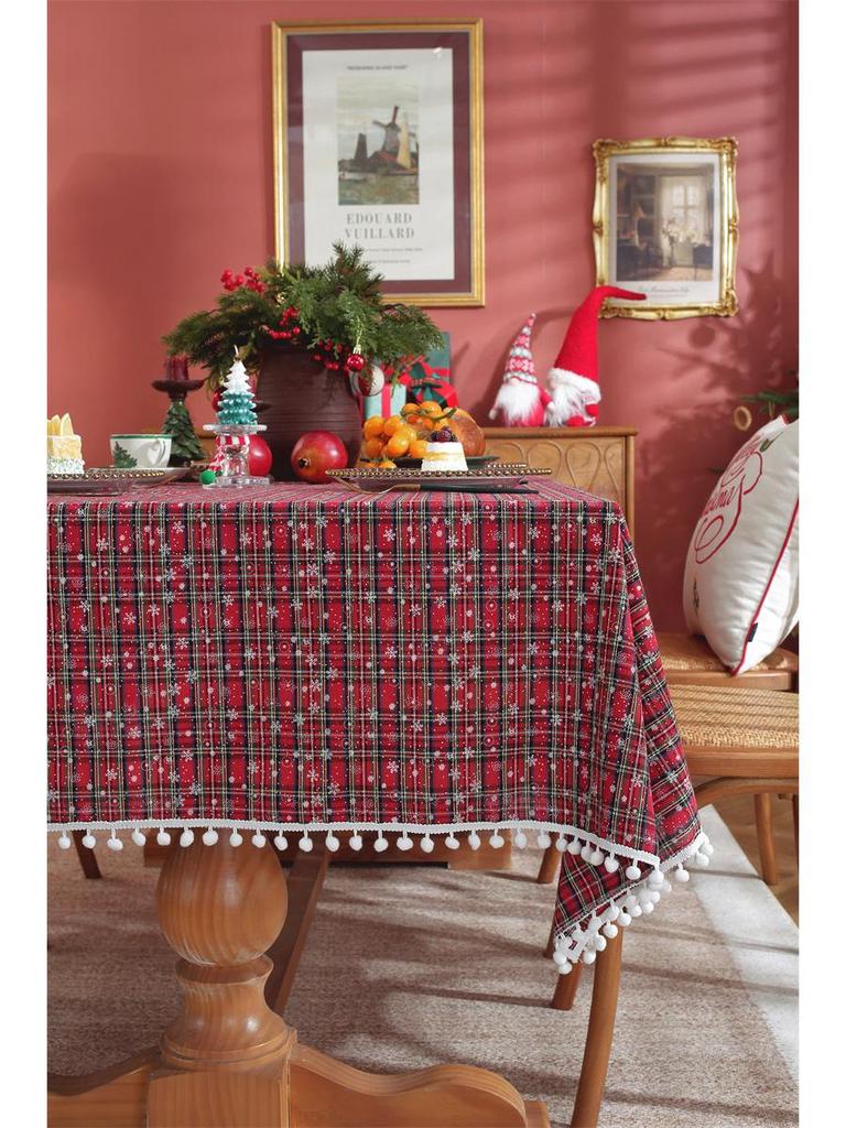 American Yarn-Dyed Holiday Christmas Tablecloth - Red and Green Plaid Cotton Polyester for Coffee and Dining Tables.