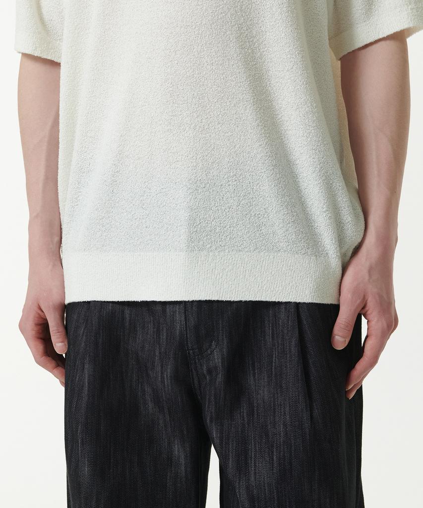 MUSINSA STANDARD Boucle Slit Neck Knitted Polo Shirt [Ivory]