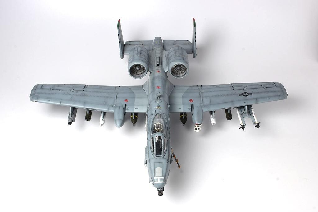 Серия самолетов Штурмовик ВВС США Thunderbolt II Авиабаза Осан Пластиковая модель Platz/Italeri 1/48 A-10C TPA-3