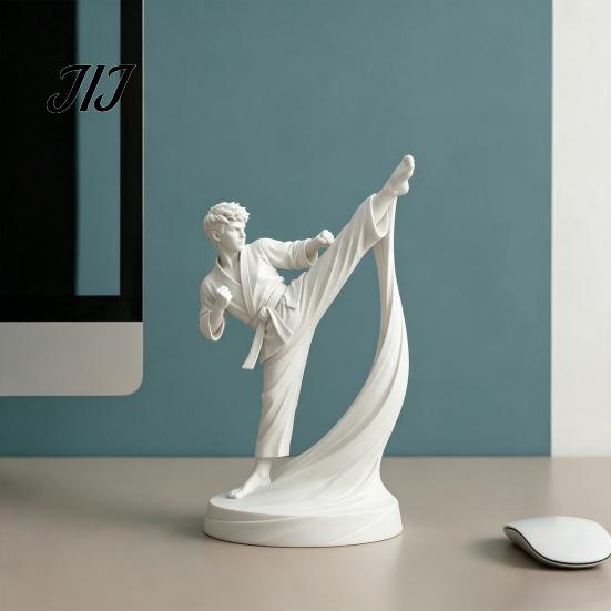 Ручная работа Стиль Ремесло 3D Печатная Статуэтка Человека с Ударом Ногой в Каратэ, Белая Фигурка Скульптура Боевых Искусств, Динамичная Поза Персонаж Тхэквондо Настольное Украшение,