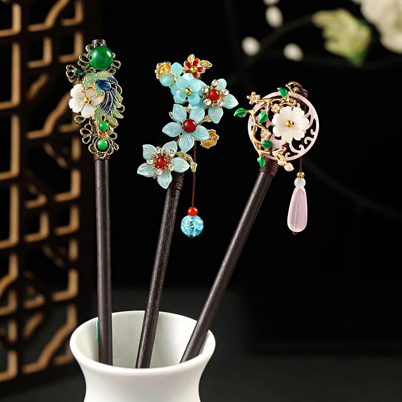 1PC Tassel Elegant Hair Accessories Pretty Ancient Style Classical Flower High-end Hairpin Exquisite Wooden