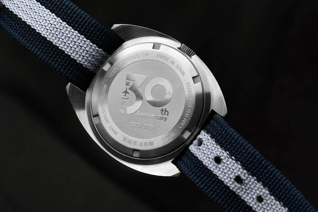 Kentex Blue Impulse Classic Standard Модель к 30-летию T-4 S798M-06