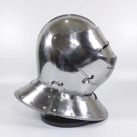 Средневековый рыцарский шлем Ларп Необычные доспехи Костюм Платье, Средневековый шлем крестоносца, Шлем тамплиера