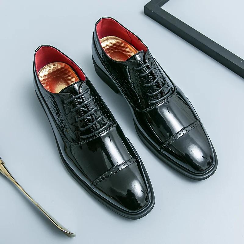 Luxury Brand Golden Oxford Shoes Men's Low Heel Designer Business Leather Shoes High-quality Sharp Pointed Wedding Casual Shoes