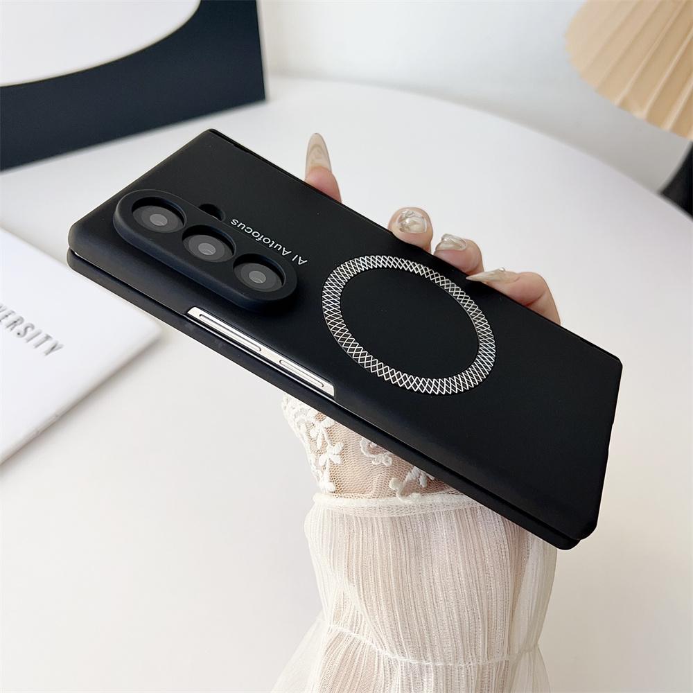 For Samsung Galaxy Z Fold7 5G Magnetic Case Hard PC Phone Cover with Tempered Glass Screen Film