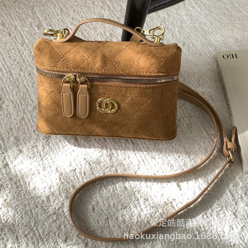 Сумка-цепочка ромбовидной формы, корейская высококлассная универсальная сумка-ведро, новая нишевая женская сумка-мессенджер на одно плечо осень-зима 2025