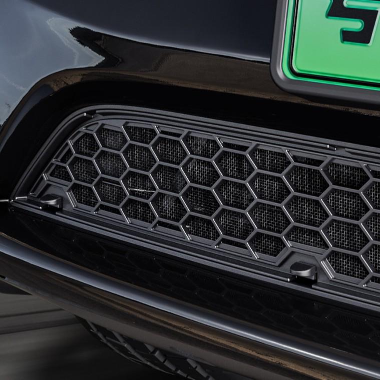 Tesla Model 3/Y Removable Insect Screen Center Air Intake Decor Accessory