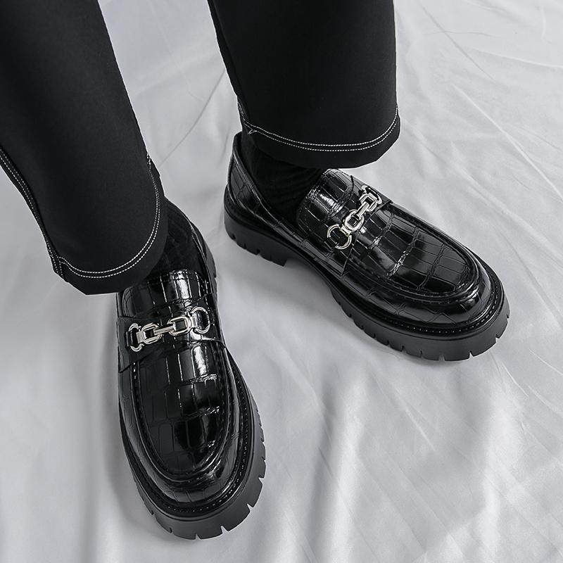 Fashion Brand Business Casual Leather Shoes Rubber Thick Soled Anti Slip Men Leather Shoes Low-quality Fashionable Comfort Driving Shoes