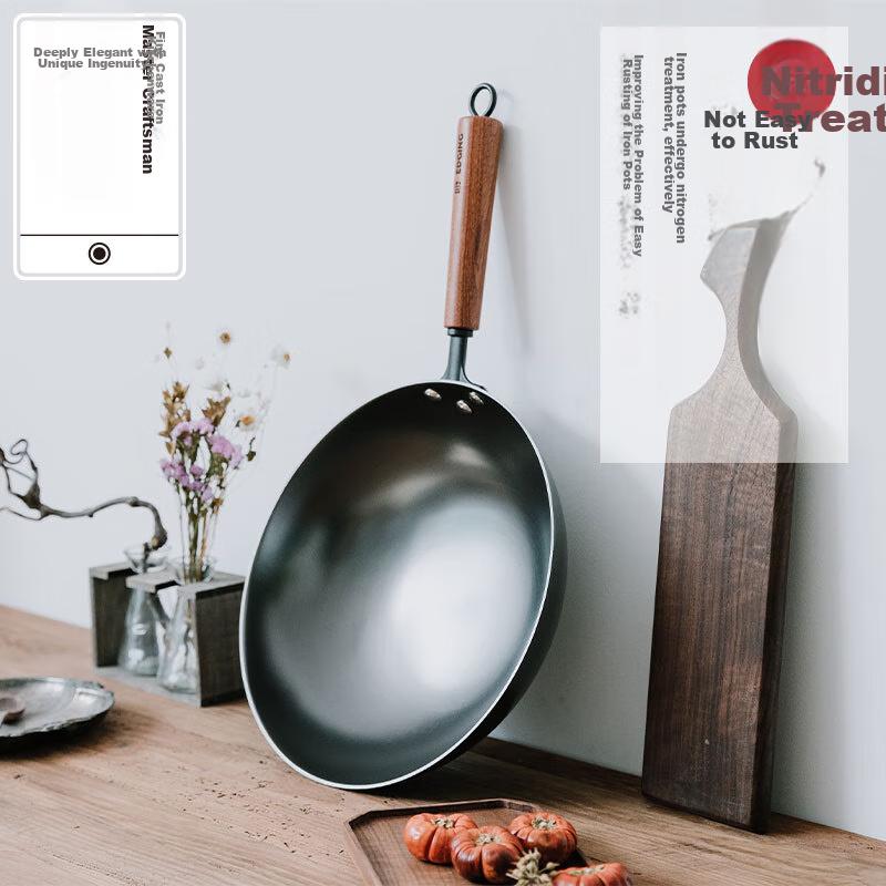 Cast Iron Wok, Uncoated Iron Pan, Cooking Pan for Home Use, Low Smoke, Round Bottom Frying Pan, Gas Stove Cookware, 30cm