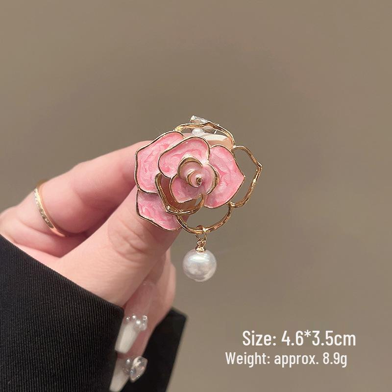 Exquisite Butterfly & Rose Camellia Brooch - Elegant Flower Corsage for Women's Suit Coats