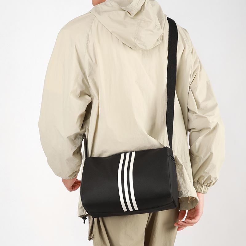 Unisex Oxford Shoulder Bag Compact Square Crossbody Sling for Sports & Daily Use Underarm Bag