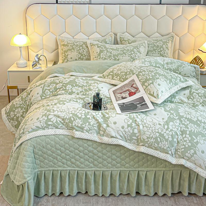 Three-dimensional Carved Bed Cover Four-piece Set of Cotton Padded Thickened Bed Three-piece Set