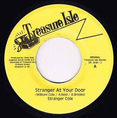 7-дюймовая пластинка STRANGER COLE - Stranger At Your Door / Behind The DR24902 Treasure Isle Ямайка Регги, Ска и Даб Б/У