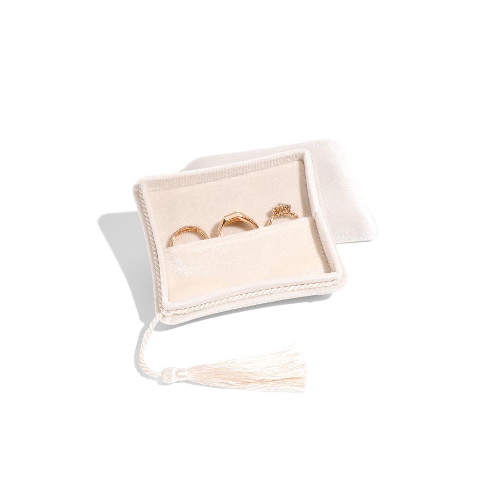 Бархатная шкатулка с кисточкой для украшений, портативная коробка для хранения колец, серег, ожерелий, витрина, упаковка для хранения украшений