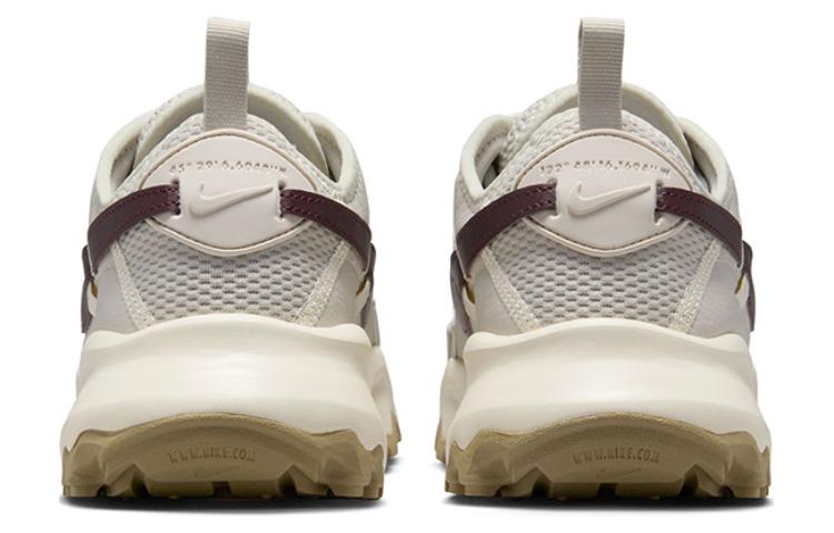 Nike Женские TC 7900 'Light Bone Burgundy Crush' DD9682-003