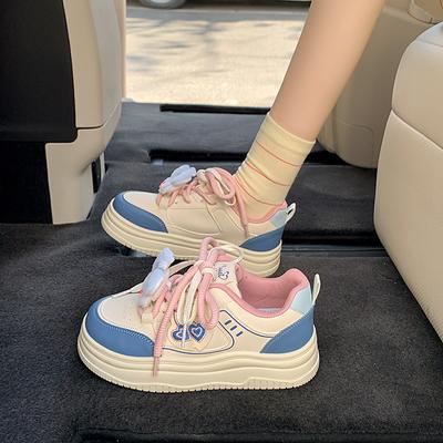 Женская повседневная спортивная обувь Весна Новая Круглый носок Сплайсинг Передний ремешок Толстая подошва Нескользящие Одинарные туфли