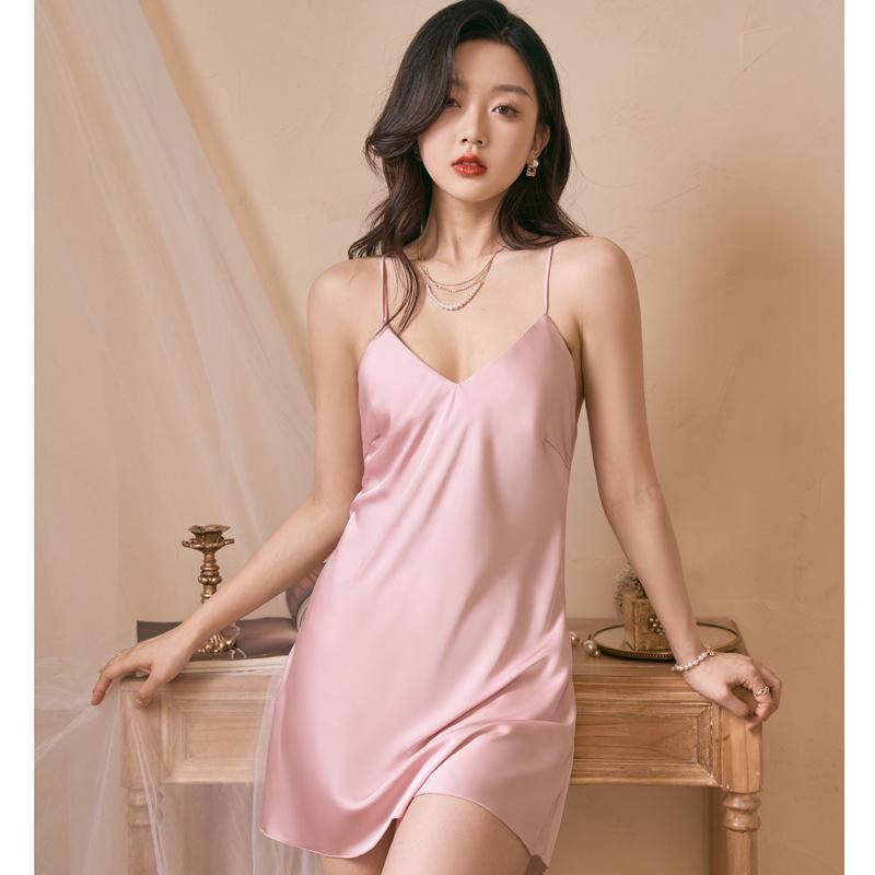 Luxurious Women's Pajama Set: Sexy & Comfortable Nightgown with Chest Pad and Robe for Summer and Autumn