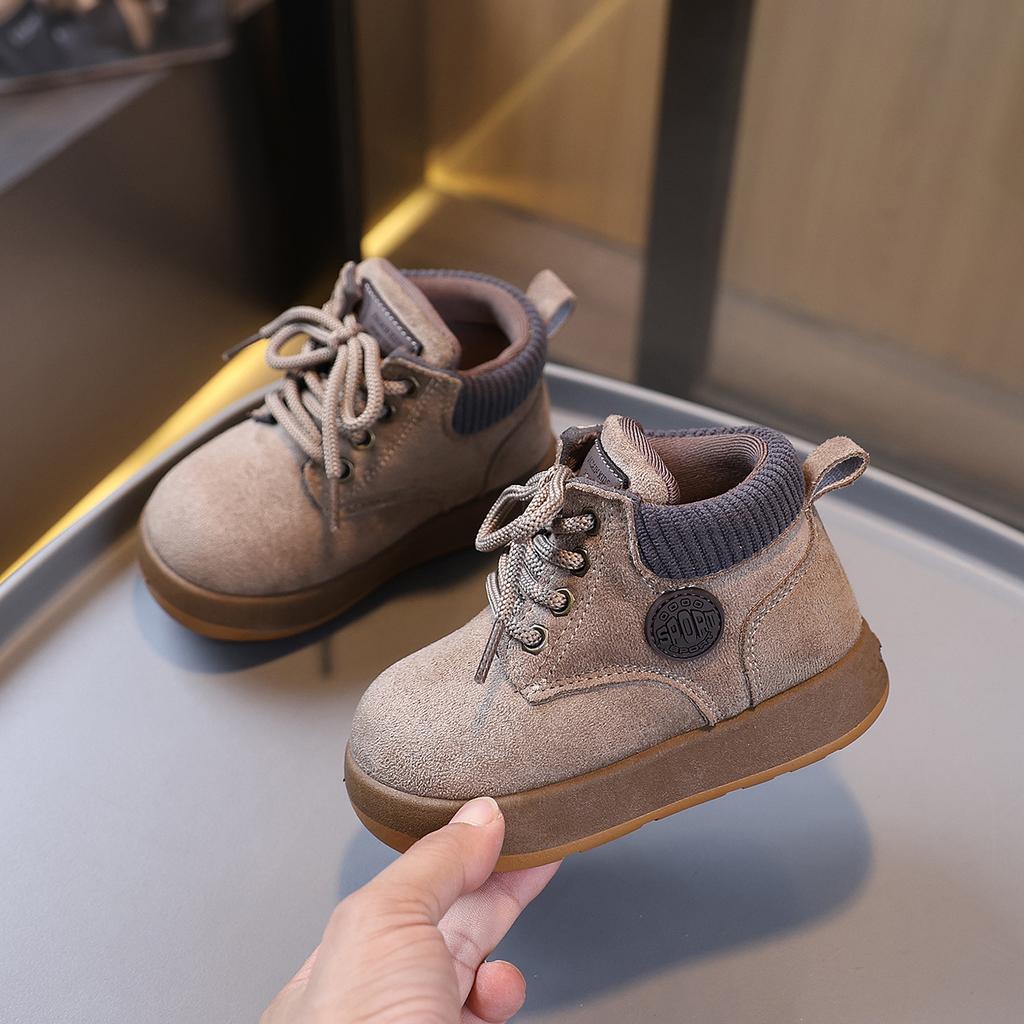 Детские короткие ботинки 2025 осень новые мальчики британский стиль ботинки Мартин девочки ретро кожаные ботинки детская мода одинарные ботинки