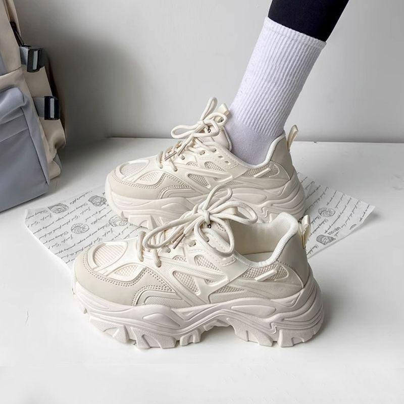 Обувь для папы, высота которой увеличилась к осени, новые универсальные туфли на высоком каблуке для маленьких людей, кроссовки на толстой платформе для женщин