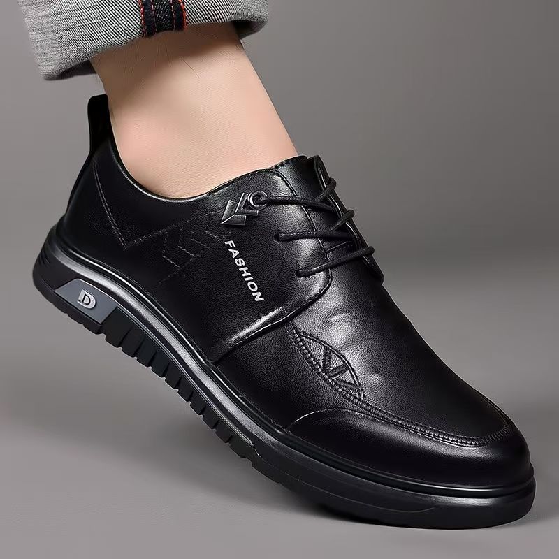 Мужская кожаная обувь весна новая кожаная мягкая подошва дышащая универсальная мужская обувь черная нарядная деловая повседневная обувь