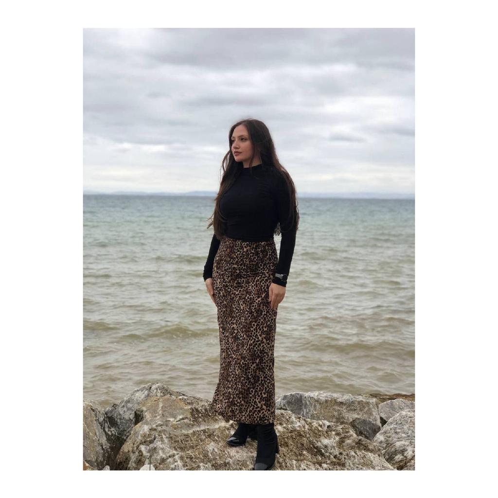 Women's Leopard Patterned Skirt
